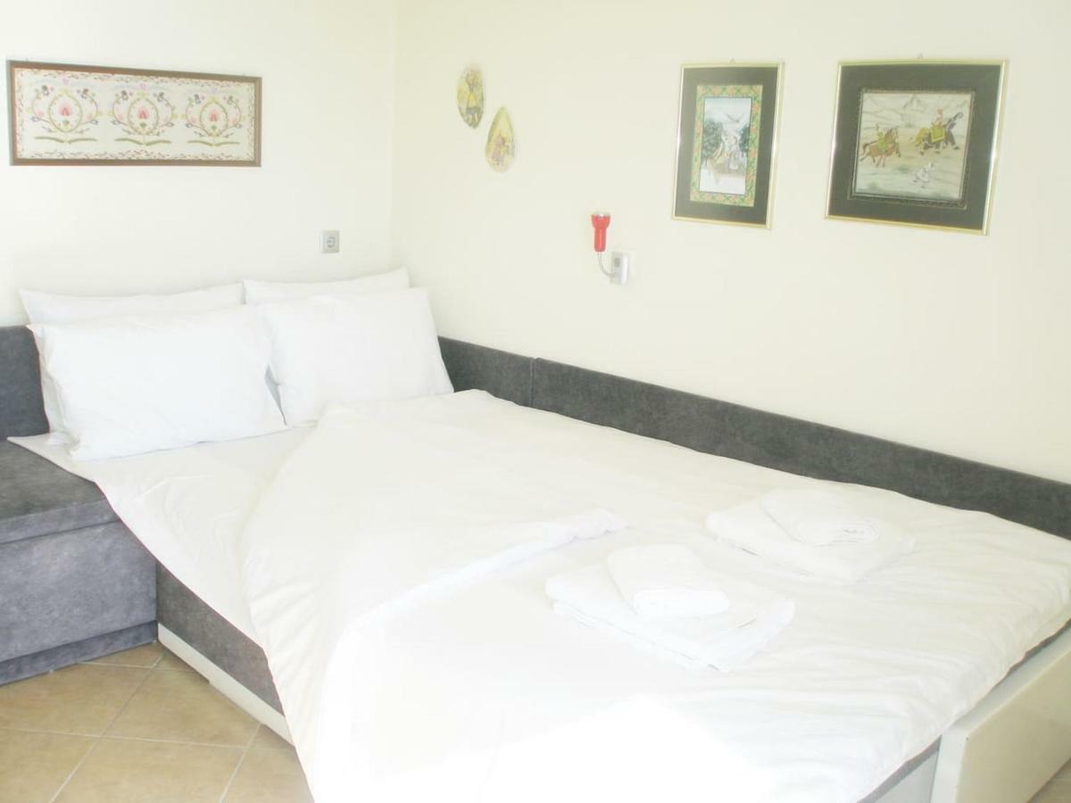 Metamorphosis - Halkidiki Apartment On The Beach Metamorfosi  Exterior foto